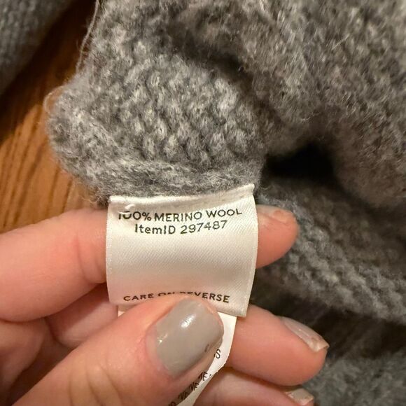 L.L. Bean Signature merino wool fairisle cardigan sweater xxs - Picture 4 of 9